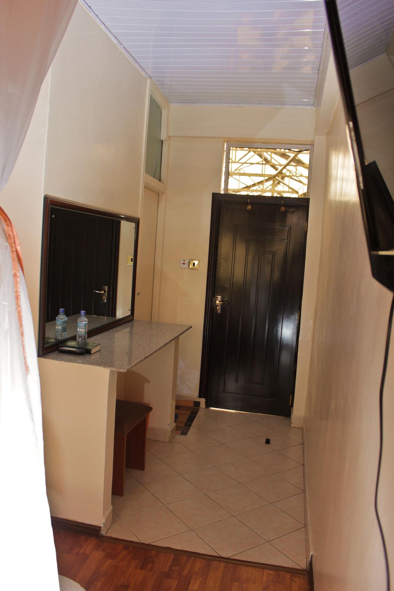 Pearl Palace Hotel Nairobi Exterior photo