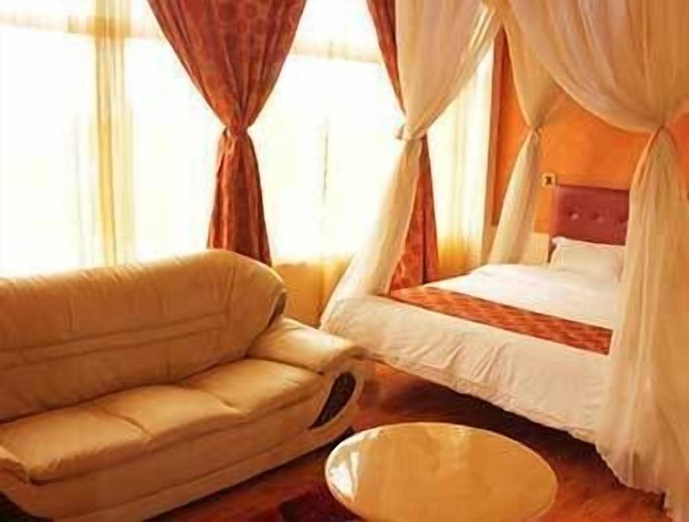 Pearl Palace Hotel Nairobi Exterior photo