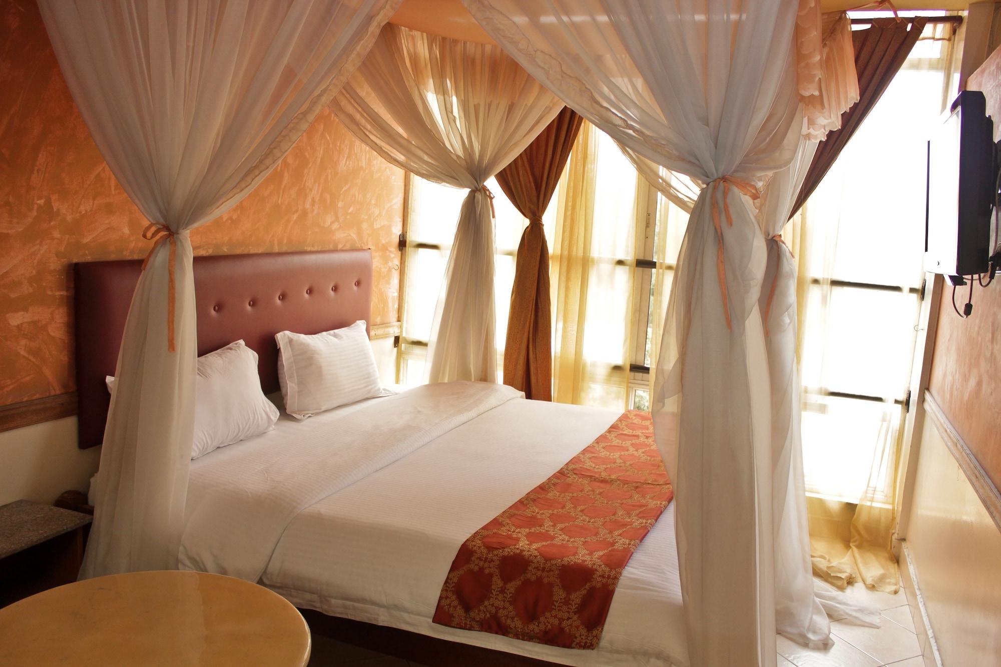 Pearl Palace Hotel Nairobi Exterior photo