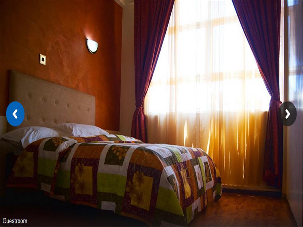 Pearl Palace Hotel Nairobi Room photo